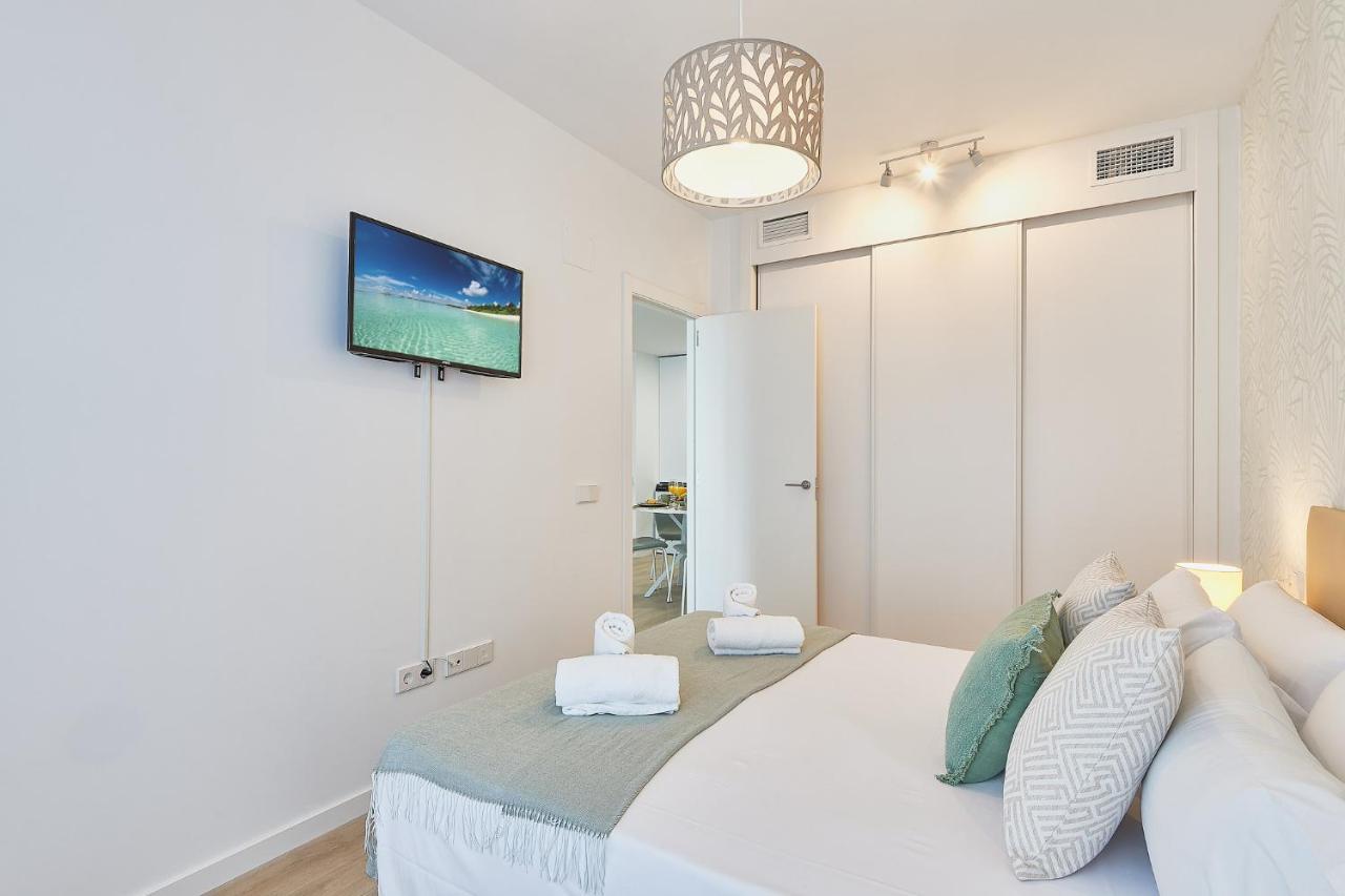 Apartamento Adriela Malaga Bagian luar foto